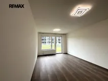 Pronájem bytu 2+kk, Praha - Vysočany, Kolbenova, 56 m2