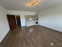 Pronájem bytu 1+kk, Praha - Libeň, Pod plynojemem, 36 m2