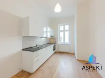 Pronájem bytu 2+1, Praha - Smíchov, Zborovská, 70 m2