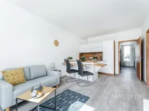 Pronájem bytu 2+kk, Praha, Plzeňská, 52 m2