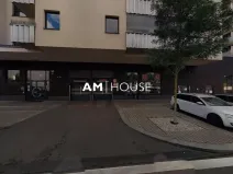 Pronájem garážového stání, Praha - Strašnice, Zvěřinova, 13 m2