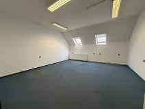 Pronájem kanceláře, Praha - Libuš, Libušská, 130 m2