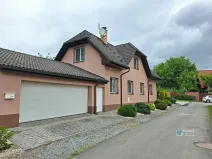 Prodej rodinného domu, Poříčany, U Koupaliště, 200 m2