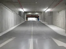 Pronájem garážového stání, Praha - Karlín, Křižíkova, 15 m2