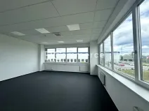 Pronájem kanceláře, Brno, Letiště Brno-Tuřany, 300 m2