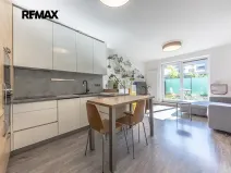 Prodej bytu 1+kk, Praha - Hloubětín, Za černým mostem, 31 m2