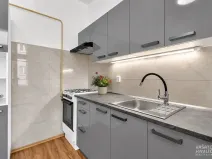 Pronájem bytu 2+1, Hradec Králové, Průmyslová, 66 m2