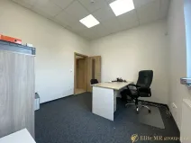 Pronájem kanceláře, Nymburk, Za Žoskou, 14 m2