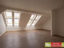 Pronájem kanceláře, Říčany, 17. listopadu, 61 m2