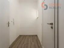 Pronájem bytu 2+kk, Břeclav, Sady 28. října, 34 m2