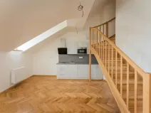 Pronájem atypického bytu, Praha - Staré Město, Kozí, 62 m2