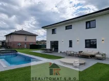 Prodej rodinného domu, Polerady, 190 m2