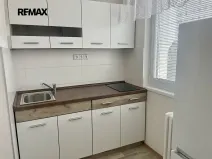 Pronájem bytu 1+1, Praha - Modřany, Botevova, 29 m2