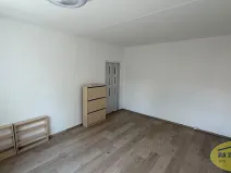 Pronájem bytu 1+1, Zlín, Zborovská, 31 m2