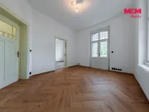 Pronájem bytu 2+1, Karlovy Vary, Na Vyhlídce, 83 m2
