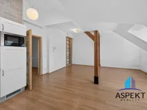 Pronájem bytu 2+kk, Praha - Holešovice, Poupětova, 64 m2