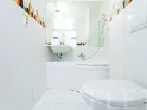 Pronájem bytu 2+kk, Praha - Karlín, Molákova, 42 m2