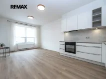 Pronájem bytu 2+kk, Praha - Hlubočepy, Divíškové, 3578 m2