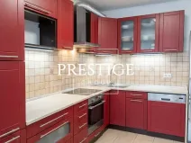 Pronájem bytu 2+1, Praha - Kobylisy, Famfulíkova, 60 m2