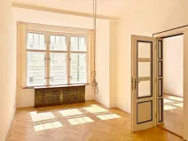 Pronájem kanceláře, Brno, Křížová, 235 m2