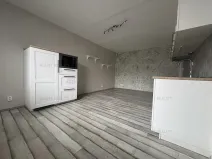 Pronájem bytu 2+kk, Slaný, Na Vavřinci, 33 m2