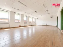 Prodej obchodního prostoru, Přerov - Přerov VI-Újezdec, Hlavní, 220 m2