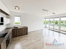Prodej bytu 2+kk, Praha - Pitkovice, Lošáková, 87 m2