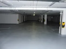 Pronájem garážového stání, Praha - Libeň, Březenská, 13 m2
