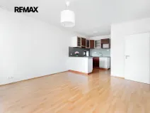 Pronájem bytu 3+kk, Zbuzany, Lomená, 72 m2