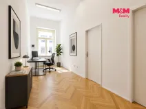 Pronájem kanceláře, Praha - Vinohrady, náměstí Míru, 92 m2