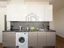 Pronájem bytu 1+kk, Pardubice, třída Míru, 27 m2