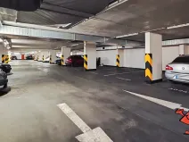 Pronájem garážového stání, Praha - Vysočany, Pod Harfou, 15 m2