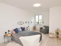 Pronájem bytu 3+kk, České Budějovice, Čakovská, 84 m2