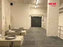 Pronájem skladu, Pardubice - Zelené Předměstí, nábřeží Závodu míru, 100 m2