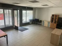 Prodej obchodního prostoru, Brandýs nad Labem-Stará Boleslav, 250 m2