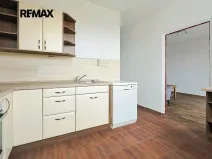 Pronájem bytu 3+1, Plzeň, Strážnická, 71 m2