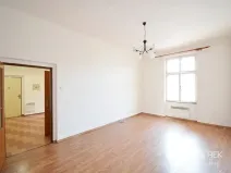 Pronájem bytu 2+1, Tábor, 9. května, 75 m2
