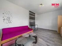 Prodej bytu 3+1, Suchomasty, 74 m2