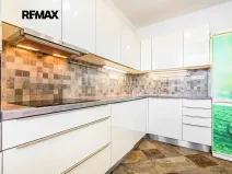 Prodej bytu 4+1, Praha - Hlubočepy, Renoirova, 90 m2