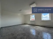 Pronájem kanceláře, Moravany, Modřická, 158 m2