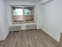 Pronájem bytu 1+kk, Ostrava - Poruba, Čs. exilu, 18 m2