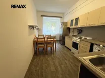Pronájem bytu 2+kk, Praha - Smíchov, Na Skalce, 36 m2