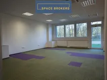 Pronájem kanceláře, Hradec Králové, Na Brně, 200 m2