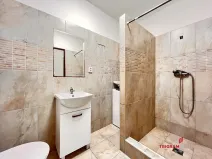 Pronájem bytu 1+kk, Hradec Králové - Plotiště nad Labem, 26 m2
