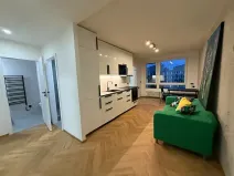 Pronájem bytu 4+kk, Praha, Novodvorská, 47 m2