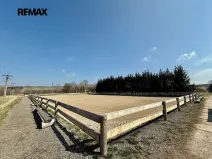 Prodej zemědělského objektu, Spálené Poříčí, 164000 m2