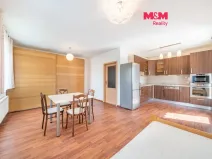 Pronájem bytu 1+kk, Plzeň - Skvrňany, Waltrova, 50 m2
