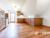Prodej rodinného domu, Strančice, 259 m2