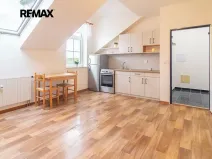 Pronájem bytu 1+kk, Břeclav, Na Valtické, 29 m2