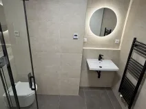 Pronájem bytu 1+kk, Praha - Karlín, Křižíkova, 28 m2